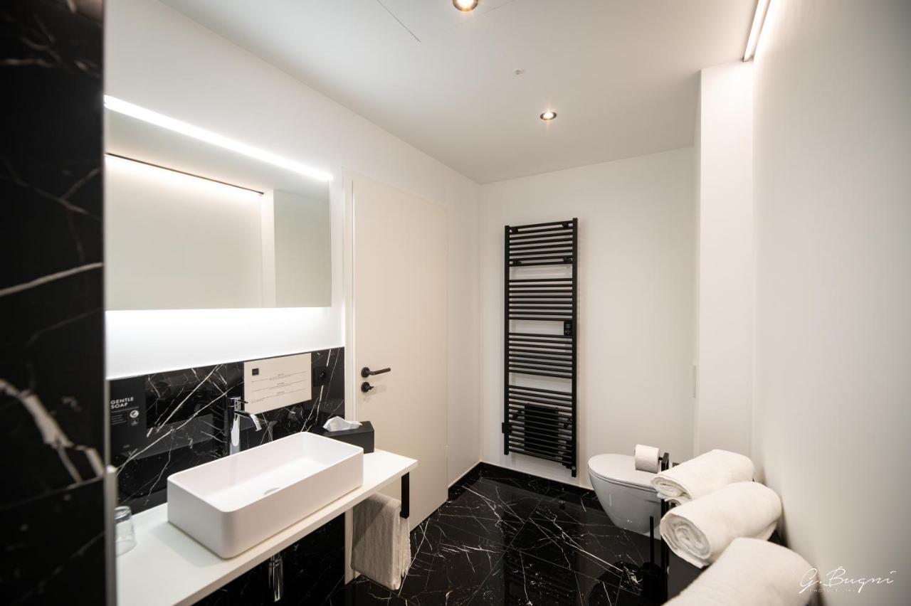 La Reine Hôtel, City Centre Spa Esterno foto