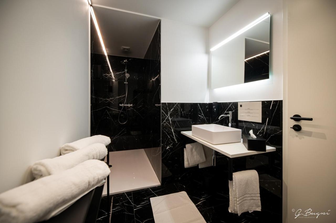 La Reine Hôtel, City Centre Spa Esterno foto